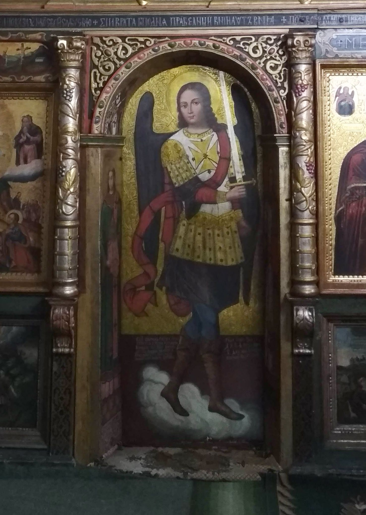 Архангел Михаїл з іконостасу церкви у Волі-Висоцькій (фото  Omega)