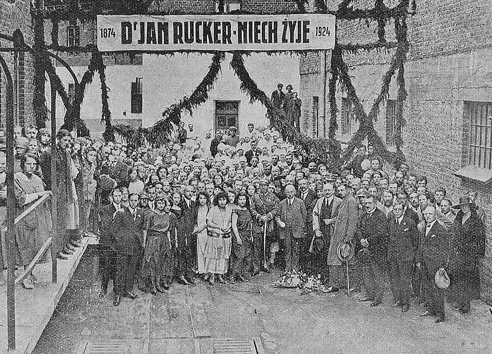 Консервна фабрика Яна Рукера у 1924 році (фото з Вікіпедії)