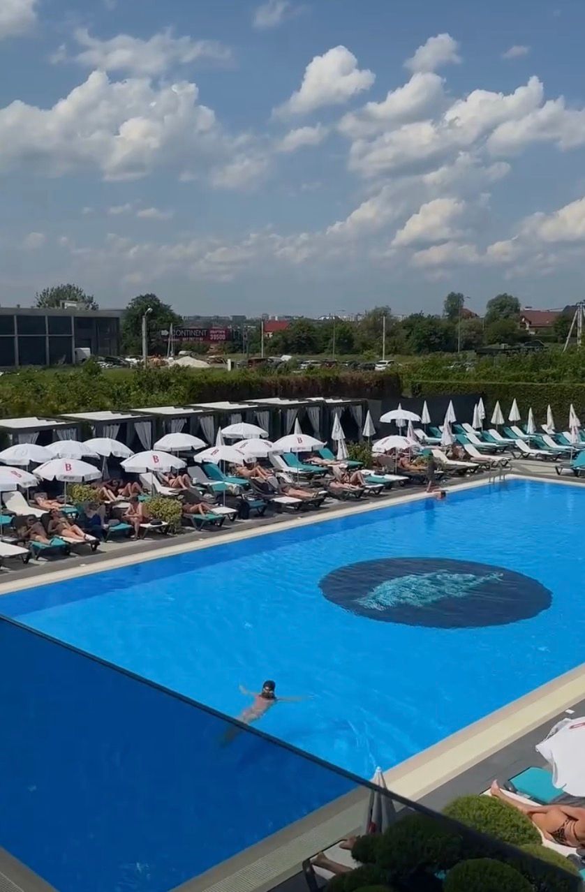Фото Rafael Pool & Lounge