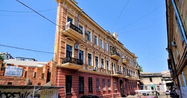 Топ-5 унікальних будівель Львова, які вас вразять