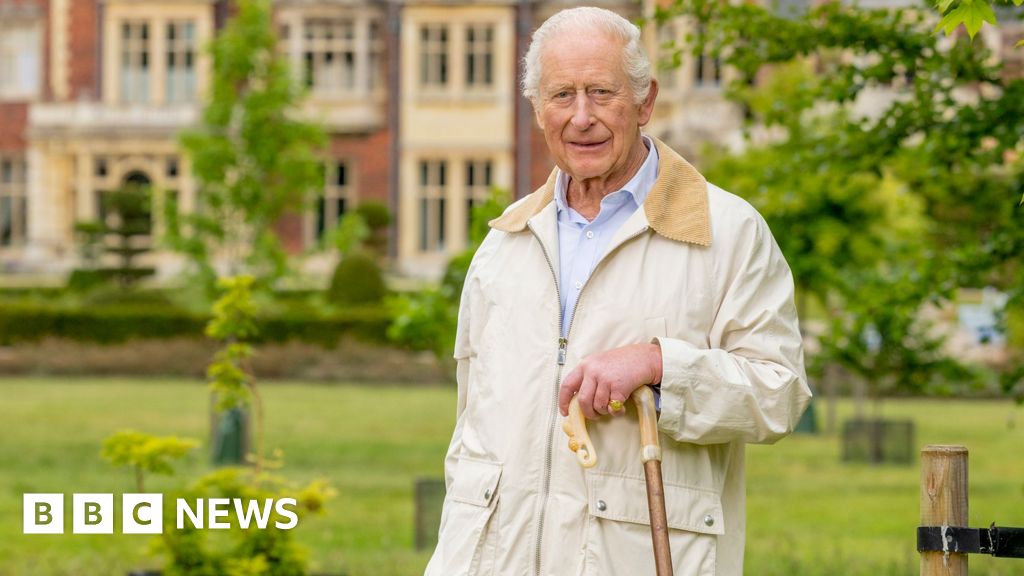 Нове фото з нагоди 77-річчя короля Чарльза