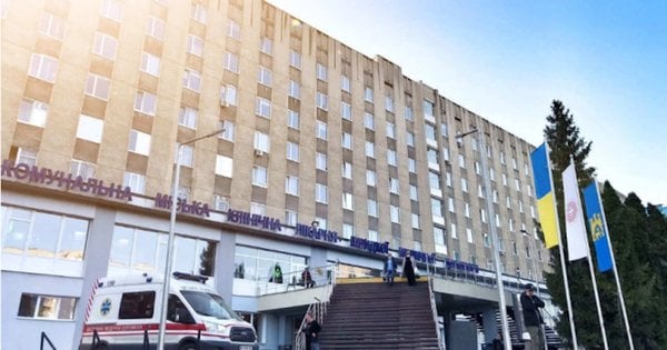 Перебудова п’яти львівських поліклінік – депутати не підтримали – поіменне голосування