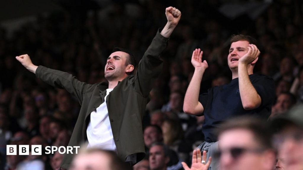 Перетворення футболу: вболівальники висловлюють думку щодо змін у правилах