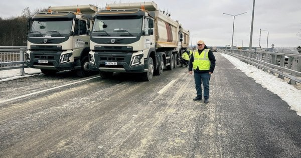 Ремонт моста в селі Зимна Вода на львівській об’їзній дорозі завершено.