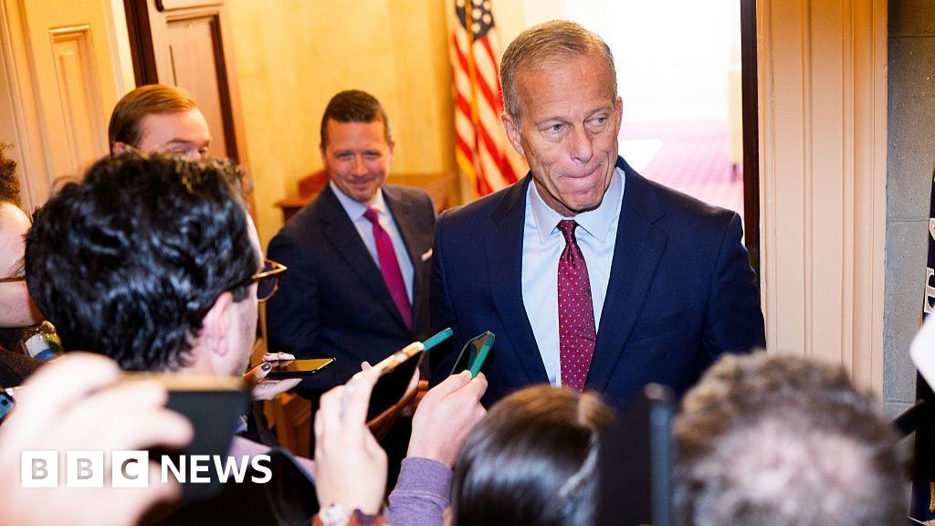 Сенат США ухвалив угоду для завершення найтривалішого в історії закриття уряду