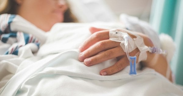 У Львові від сказу померла жінка з Волині, яку вкусив скажений кіт.