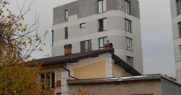 Власниця львівської квартири незаконно добудувала поверх у житловому комплексі – які наслідки їй загрожують
