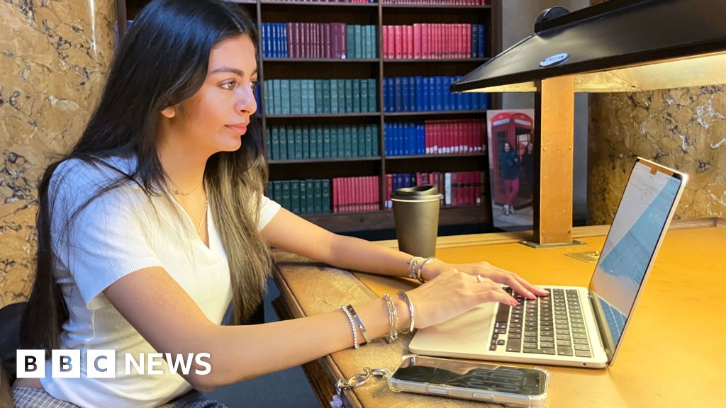 Як люди приймають зимову арку, не вигораючи