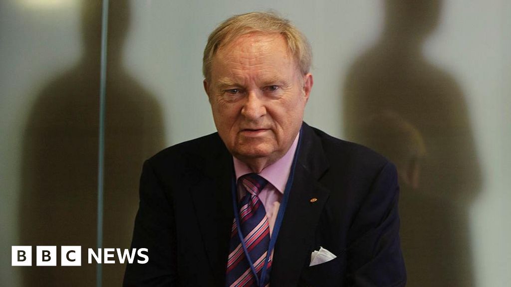 Засновник Dignitas помер від евтаназії у віці 92 років, повідомляє організація.