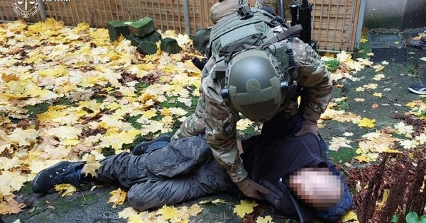 Житель Волині та львів'янин за 900 доларів незаконно переправляли ухилянтів до Польщі через кордон