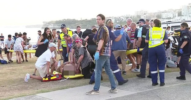 han ‣ Українські новини Кривавий напад під час Хануки в Австралії