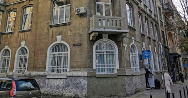 Львівський дерматовенерологічний центр переїхав з вулиці Коновальця у Львові.