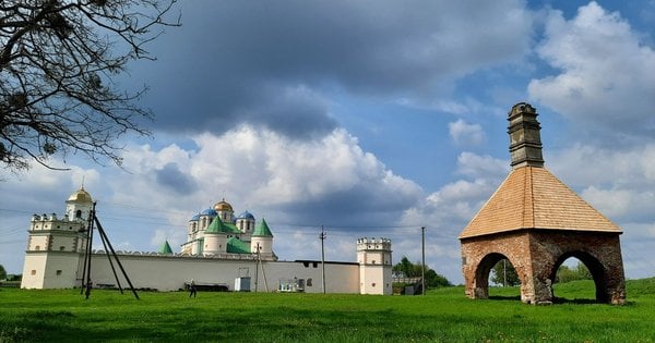Межиріч: оборонний монастир Острозьких – світлини та цікаві відомості