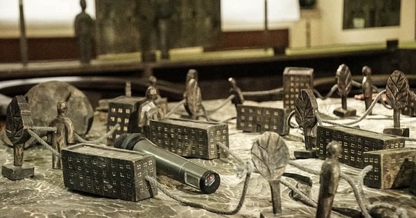 Митець Костянтин Зоркін презентував у Львові проєкт Під покровом міста - деталі