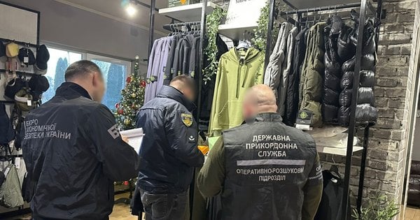На Львівщині виготовляли фальшивий одяг популярних італійських брендів