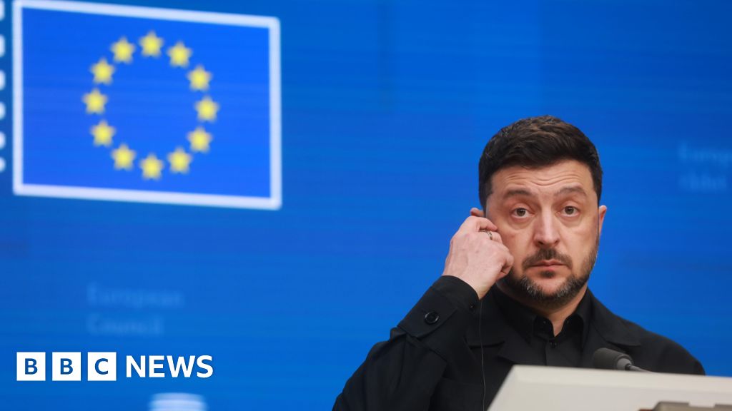 Напружений саміт ЄС підтримує Україну, але розбіжності залишаються очевидними