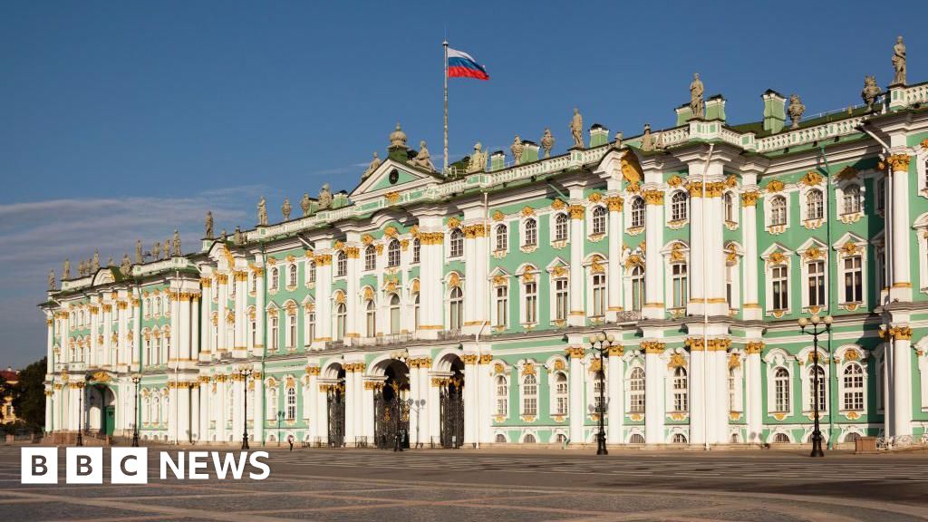 Польща затримала російського археолога, якого розшукує Україна