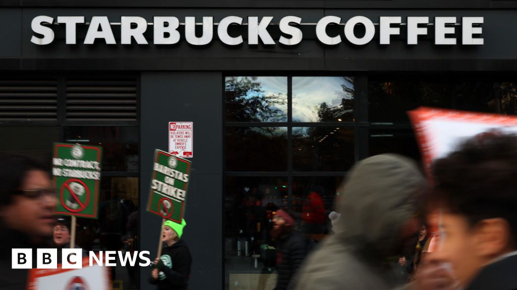 Starbucks виплатить працівникам Нью-Йорка 35 мільйонів доларів у врегулюванні трудового спору