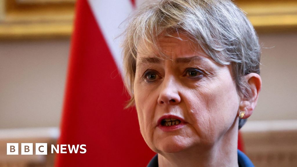 Британія відтерміновує приєднання до мирної ради Трампа через побоювання щодо Путіна