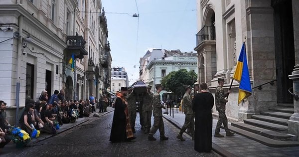 Фільм Віталія Манського «Час підльоту» стартував у показі у Львові – огляд