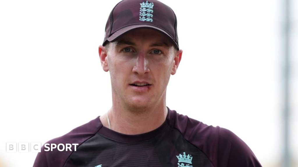 Гаррі Брук: капітан збірної Англії з одно-денної гри визнає, що під час конфлікту з охоронцем у нічному клубі були присутні інші гравці