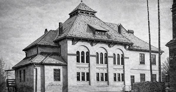 Громадський будинок на Клепарові у Львові: приклад українського модерну Левинського - фото, історія