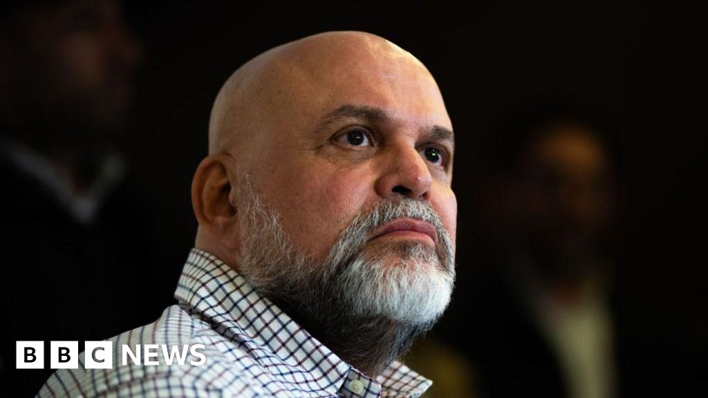 Колумбія засудила колишнього лідера парамілітарів Манкусо до 40 років ув'язнення.