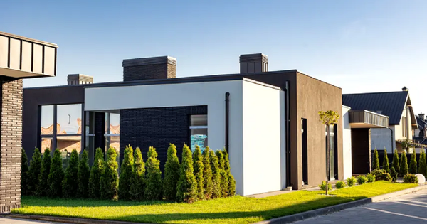 Львівська податківниця, яку звинувачували в приховуванні майна, відновилася на посаді.