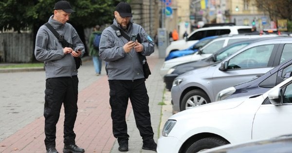 Порушення правил паркування у Львові 2025: вулиці з найвищою кількістю штрафів