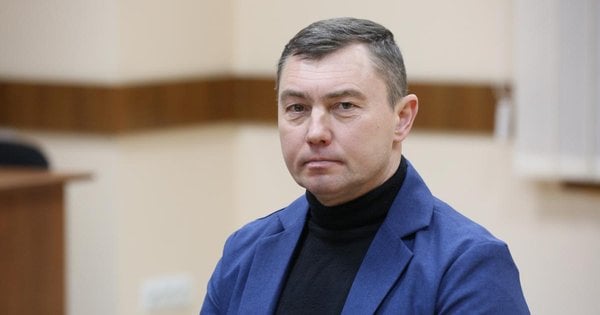Суддя з Хмельницької області стверджує у дисертації, що чоловіки здатні носити дітей під серцем.