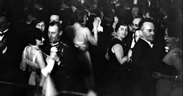 Святкування Нового року у Львові століття тому: фотографії, відомі готелі та розваги