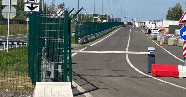 Відновлення прикордонної траси Львів - Краковець: хто відповідальний і що відомо