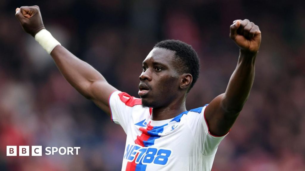 Палас відігрався і зіграв унічию з Ноттінгем Форест у меншості 10 гравців