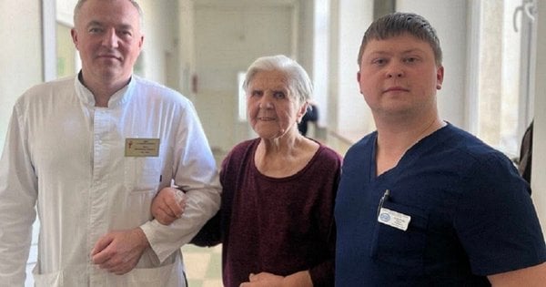Незвичайна операція у Львові: хірурги провели втручання 84-річній пацієнтці із дзеркальним розміщенням органів