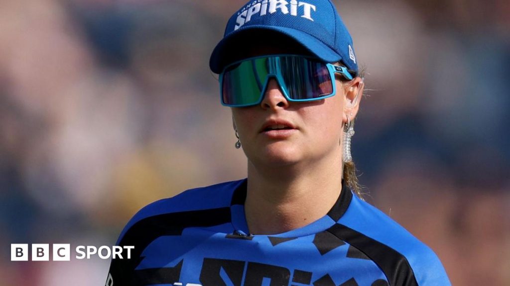 Сто аукціонів: Даніель Гібсон, Іссі Вонг та Тіллі Кортнін-Колман серед головних продажів