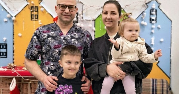 У Львові лікарі провели операцію з видалення жовчного міхура у 6-річного хлопчика через маленький розріз завдовжки 1,5 сантиметра.