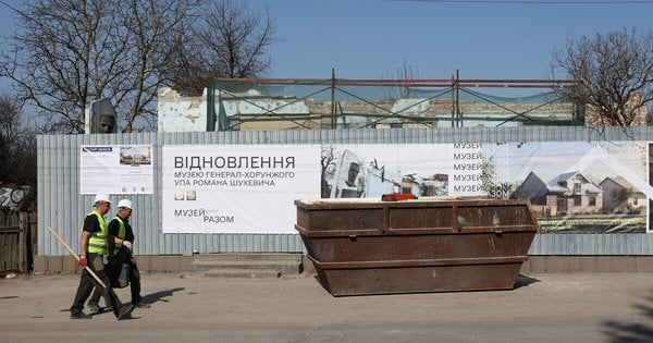 У Львові розпочались роботи з ремонту музею Шухевича: фото