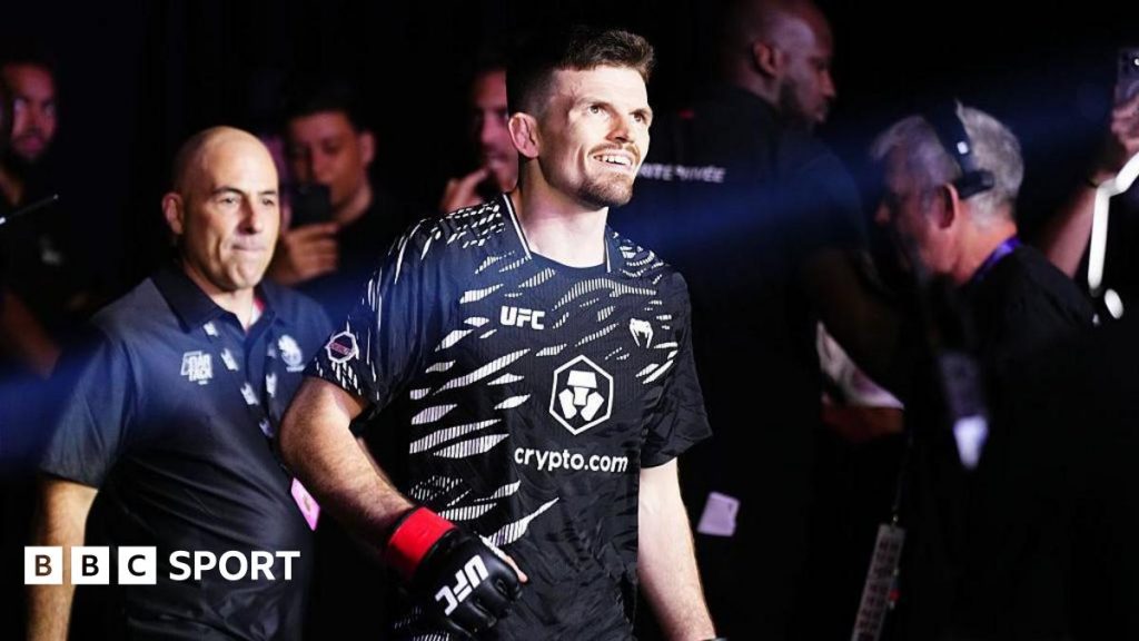 UFC: Гаррі Хардвік про роботу в нічні зміни та життя з батьками у 31 рік перед шансом у UFC