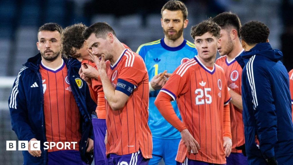 Як команда Кларка зі Шотландії перетворюється на загадку