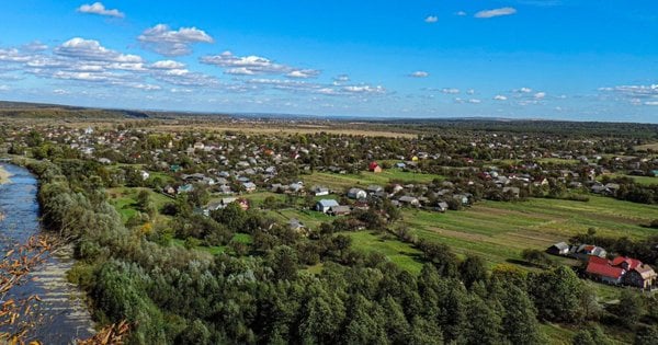 Зловживання землею на Прикарпатті — підозрюють чиновника — про кого йдеться