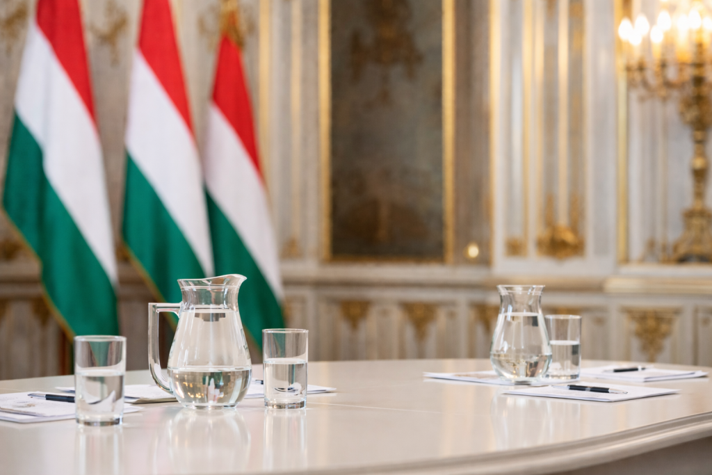 Мадяр пішов у атаку на Шуйока