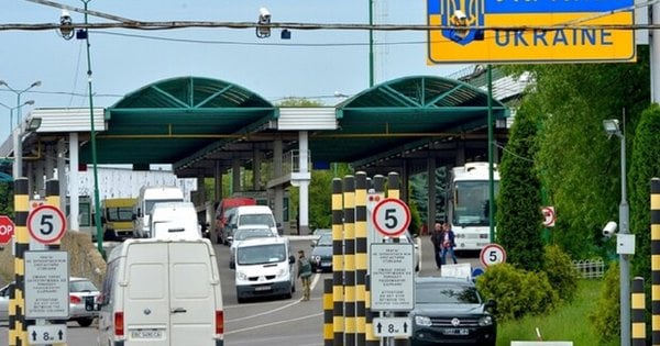 НАБУ розслідуватиме роботу дев’яти митників у Львові