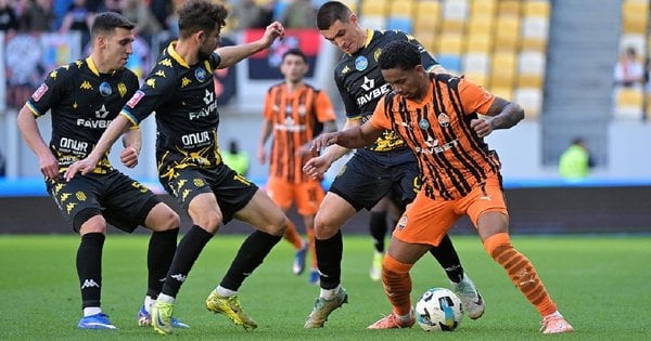 Підсумок поєдинку УПЛ між Шахтарем та Рухом 5 квітня – хто здобув перемогу