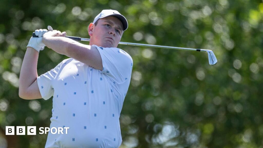 Відкритий гольф: гравці, які порушують правила на полі, можуть отримати штраф у вигляді двох ударів