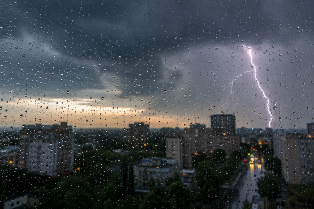штормове попередження