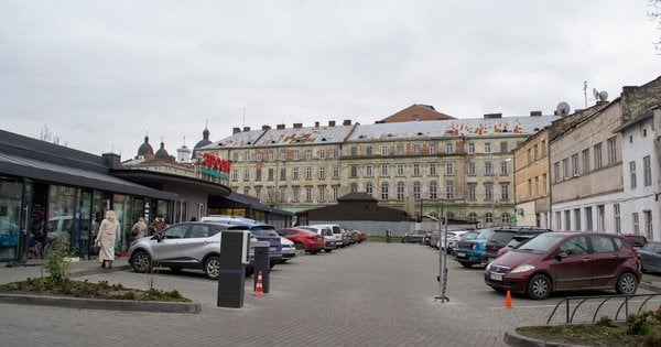 Чому не рекомендується брати в оренду приміщення Арсену