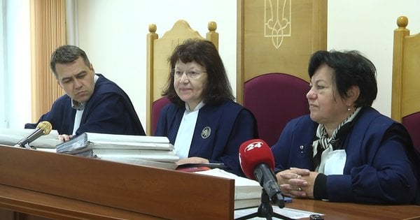 Суддя відмовилася розглядати справу про землю колишнього ринку Добробут у Львові, суд не відбувся