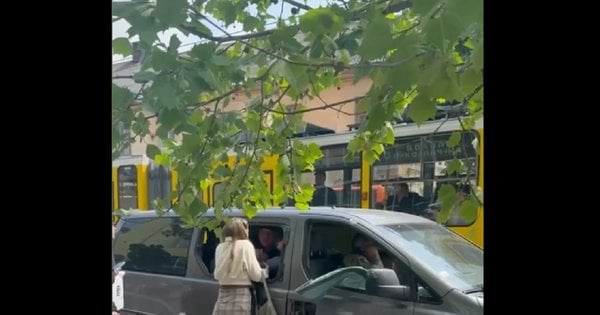 У Львові група людей атакувала бус ТЦК і визволила військовозобов’язаного.