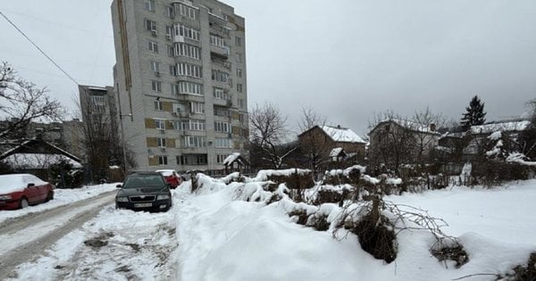 Львівська міська рада реалізувала ділянку площею три сотки для зведення котеджу на Знесінні