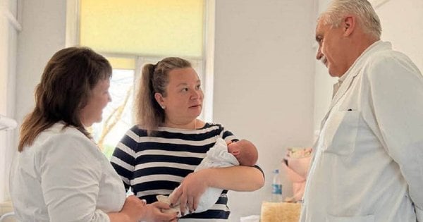 Передчасні пологи у Львові: лікарі врятували жінку та немовля на 32 тижні з великою кровотечею